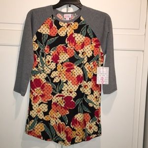 LulaRoe Randy shirt